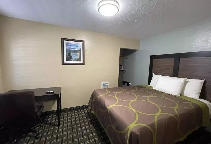 Мотель Pinewood Inn