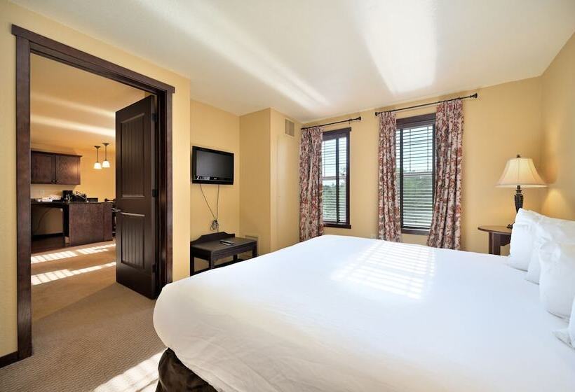 리조트 Chase On The Lake