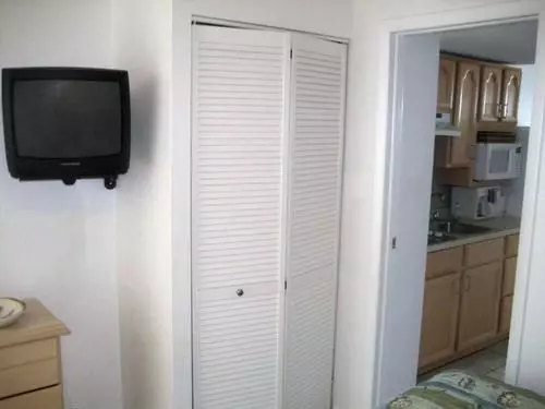 渡假胜地 The Diplomat Beach Club Suites