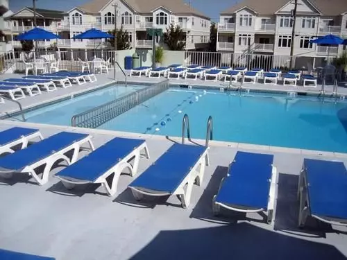 渡假胜地 The Diplomat Beach Club Suites