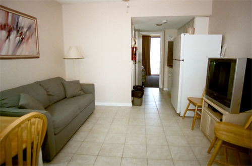 منتجع The Diplomat Beach Club Suites