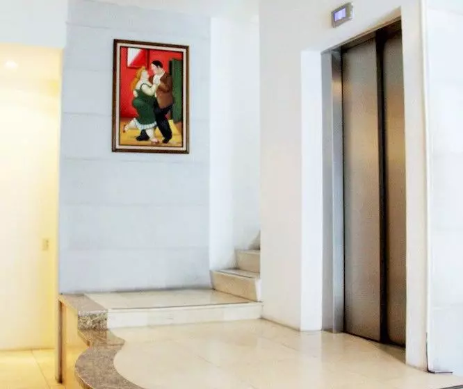 Suites Hipolito Taine