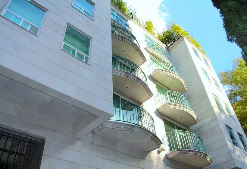 Suites Hipolito Taine