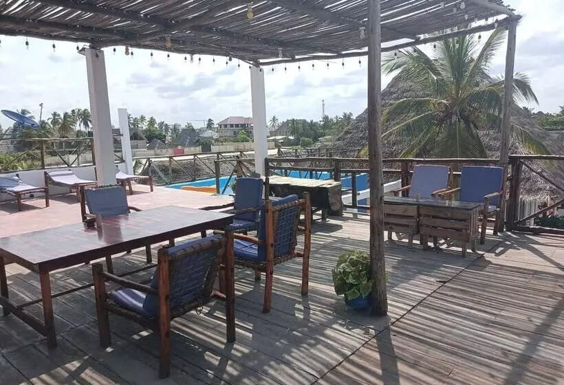 Babalao Hotel Paje