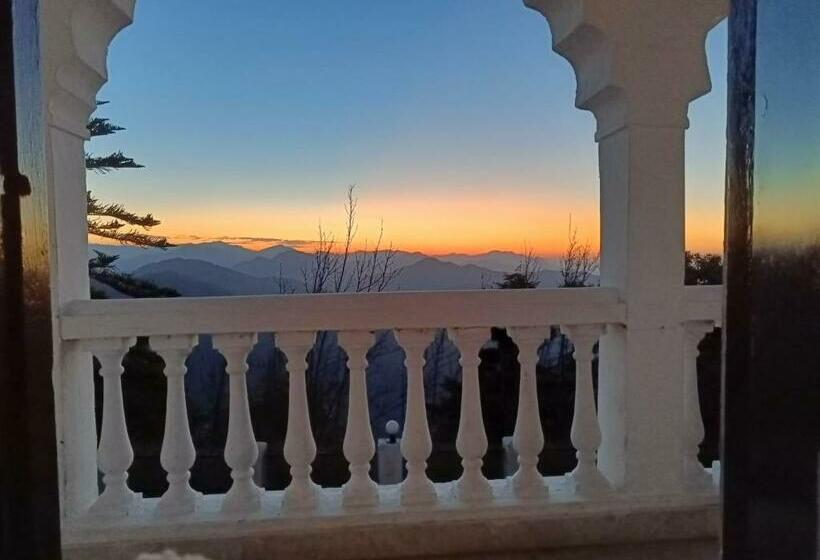 호텔 Himalayan Retreat Neelkanth