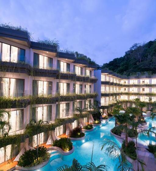 هتل Panwaburi Beachfront Resort