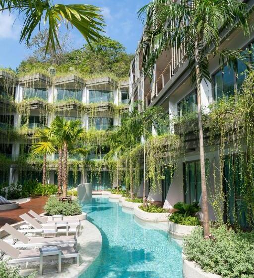 هتل Panwaburi Beachfront Resort