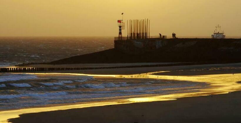 פנסיון Studio Badstrand