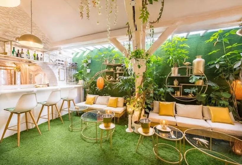 Aamiaismajoitus (B&B) Buddha Beach Thoiry