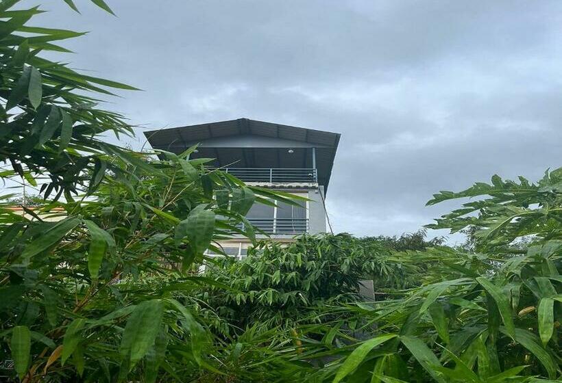 مبيت وإفطار Nitya Eco Resort & Farmhouse