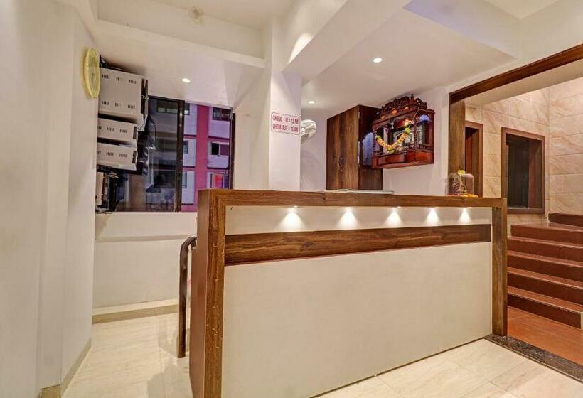 酒店 Capital O 84240 Galaxy