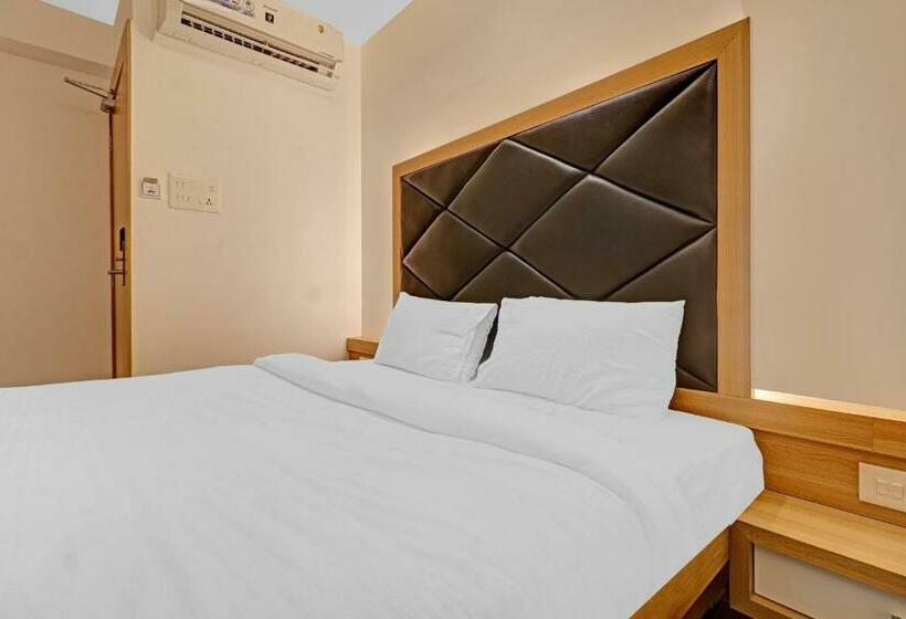 酒店 Capital O 84240 Galaxy