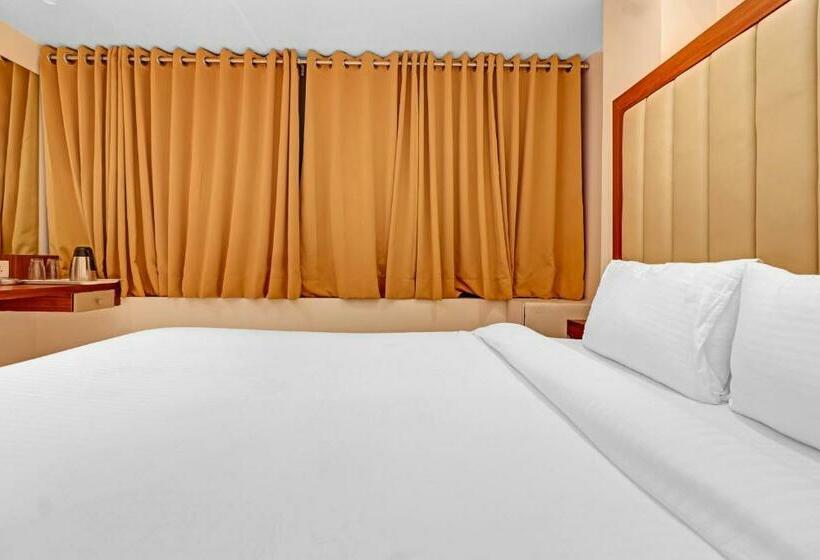 酒店 Capital O 84240 Galaxy