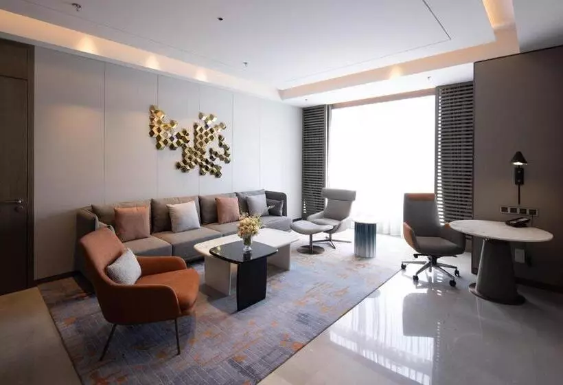 هتل Crowne Plaza Qingdao Jinshui, An Ihg