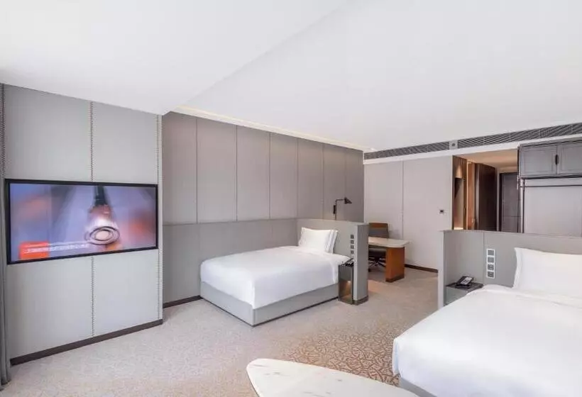 هتل Crowne Plaza Qingdao Jinshui, An Ihg