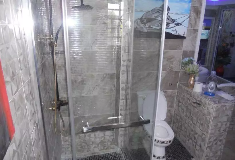 ホテル Gold Crown International