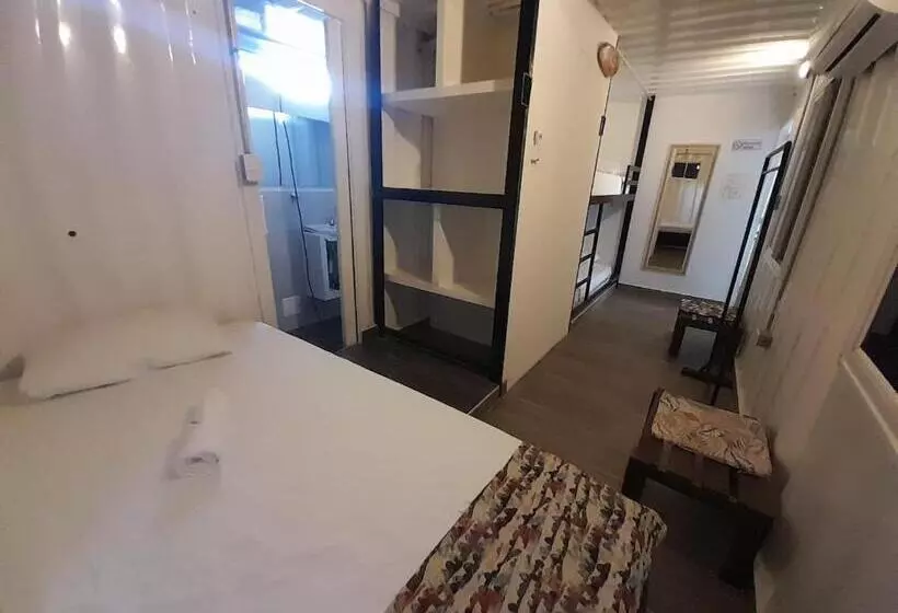 Majatalo Hostal Bon Hábitat