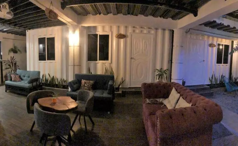 Majatalo Hostal Bon Hábitat