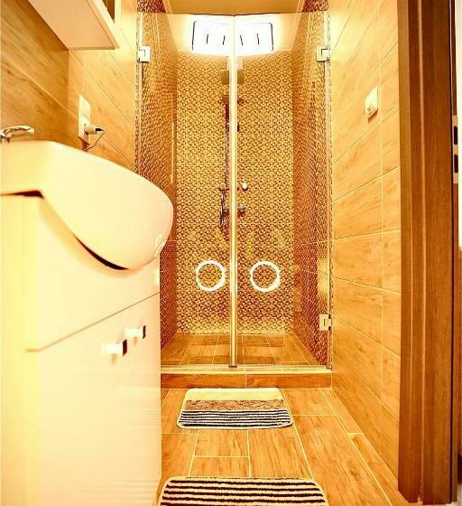 צימר Bacchus Pub és Panzió