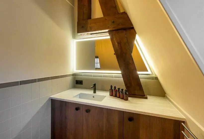 Aamiaismajoitus (B&B) New Park Edition Adults Only