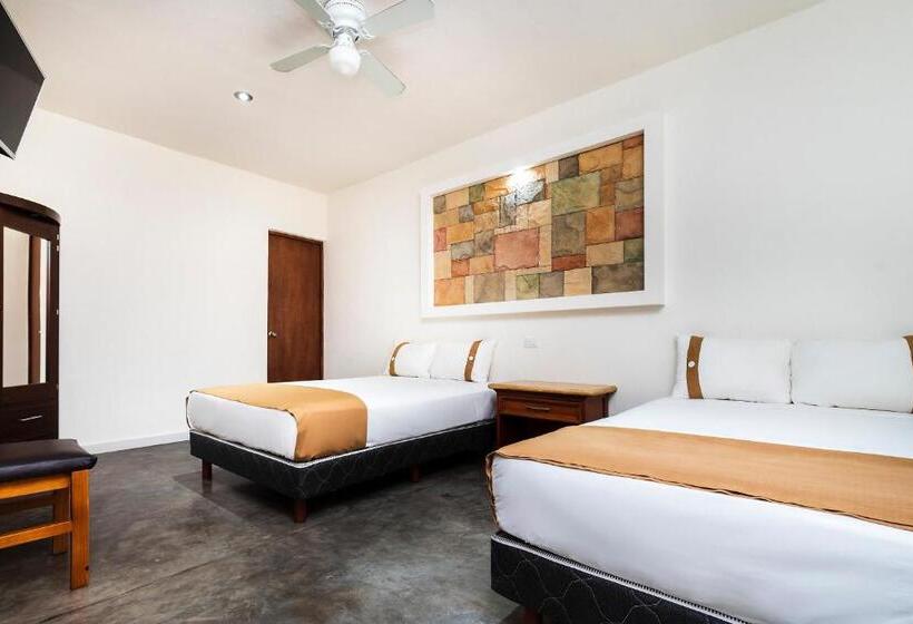 Capital O Hotel Joyma Suites, San Luis