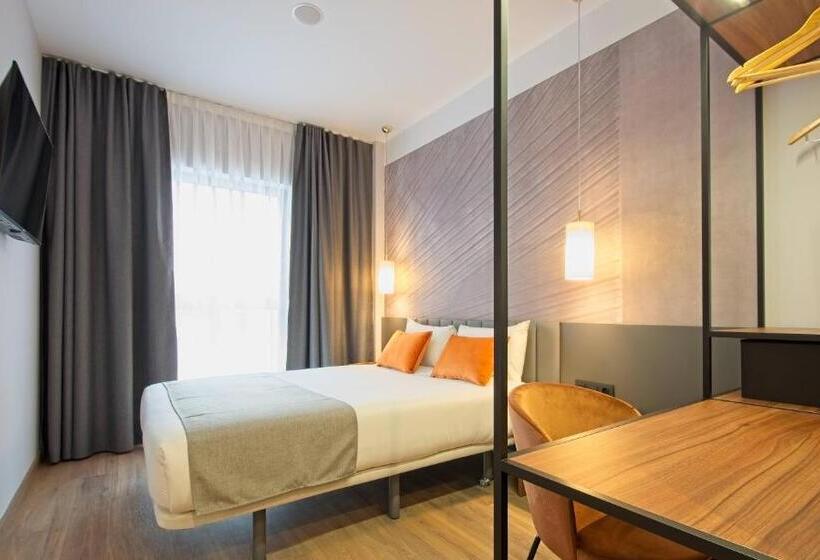 Hotel DWO Yuste Alcalá