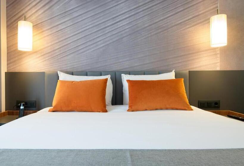 Hotel DWO Yuste Alcalá