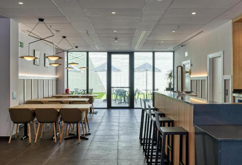 Hotel DWO Yuste Alcalá