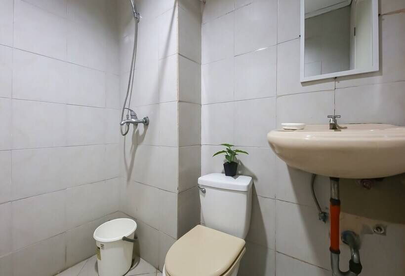 ホテル Oyo 839 Monte Bianco Boutique