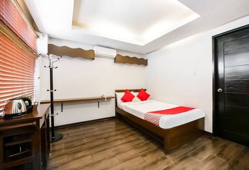 ホテル Oyo 839 Monte Bianco Boutique