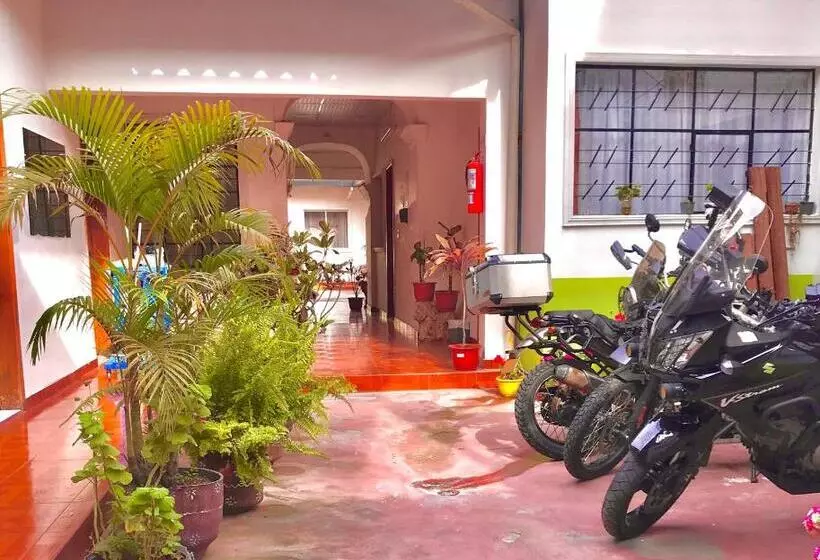 Accel Hotel La Quinta