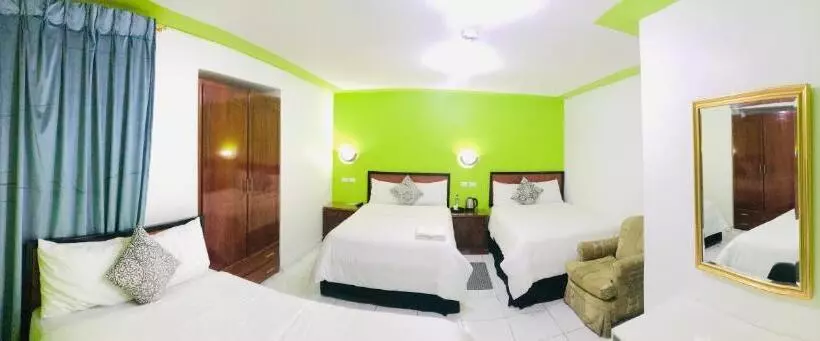 Accel Hotel La Quinta