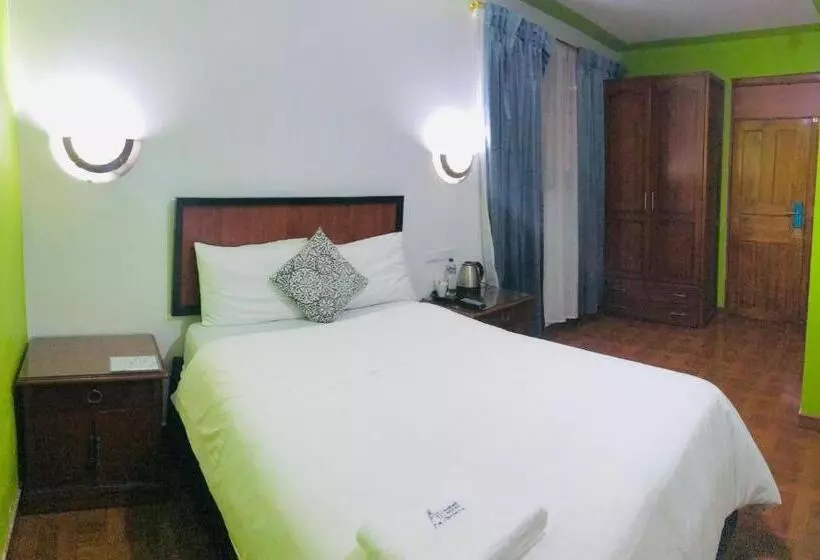 Accel Hotel La Quinta