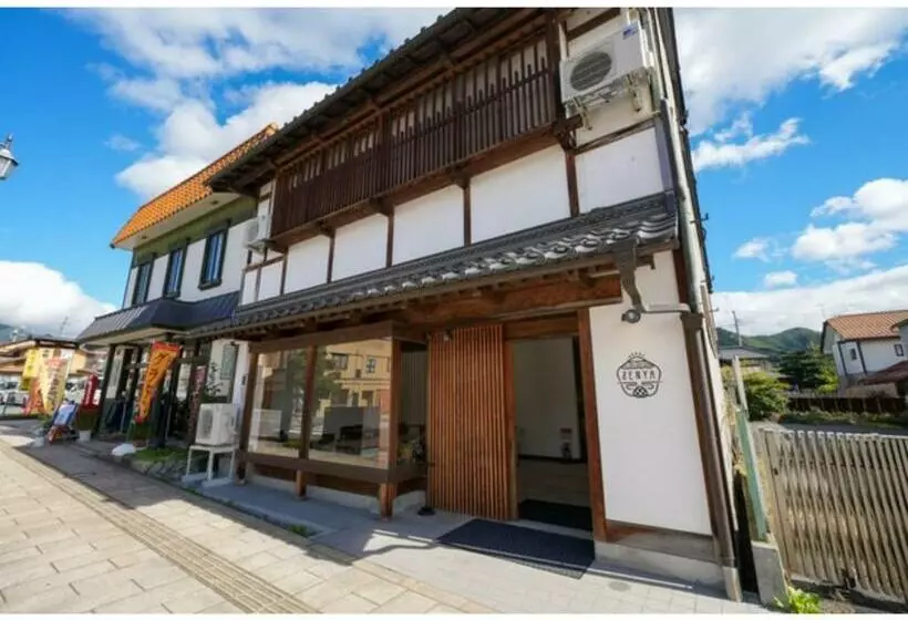Hotelli Zenya Vacation Stay 89350v
