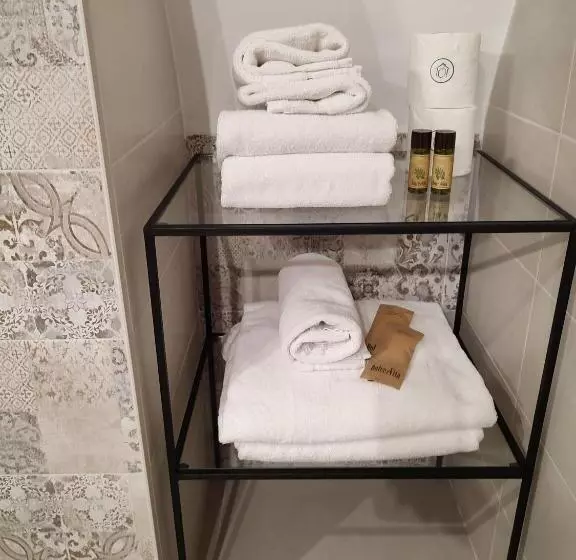 Majatalo L Oliva Contesa   Alloggio Turistico   La Bianca