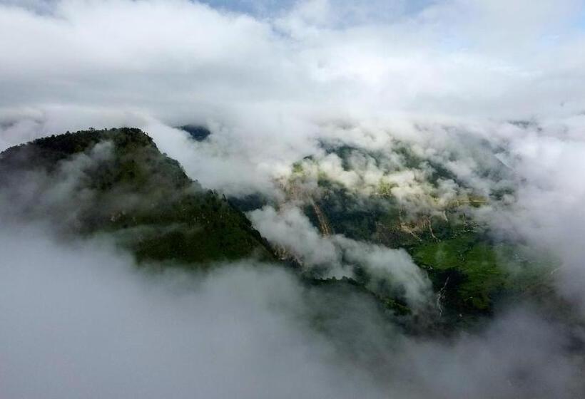 Пансион Tatva Veda Homestay & Hostel