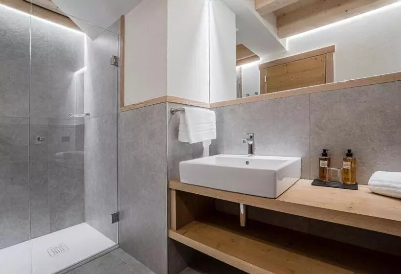 Chalet Alpenrose