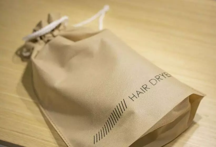 Croissant Hotel Guri By Aank