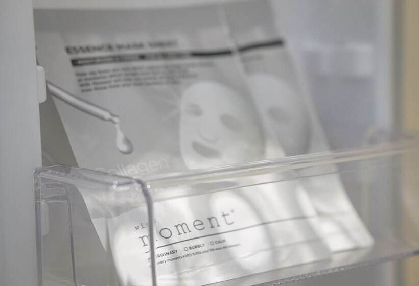 Croissant Hotel Guri By Aank