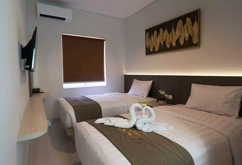 Cozzy Stay Hotel Semarang By Sinergi