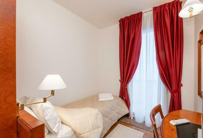 ホテル Fuori Città