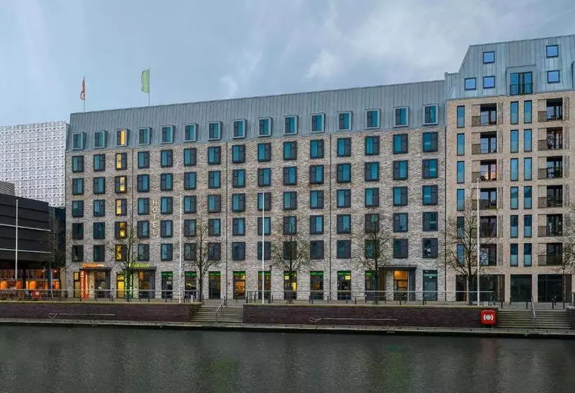 Hotelli Ibis Styles Kiel City