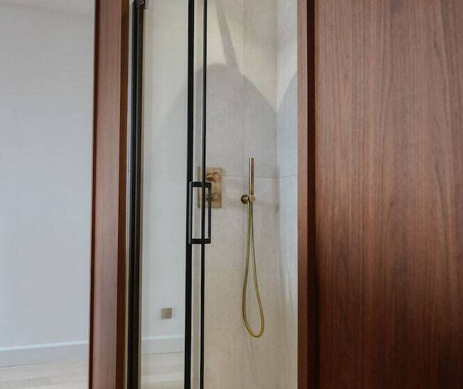 בית מלון כפרי Lola Boutique Hôtel   Bordeaux Centre