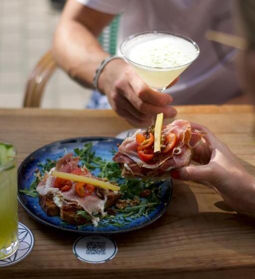 בית מלון כפרי Lola Boutique Hôtel   Bordeaux Centre