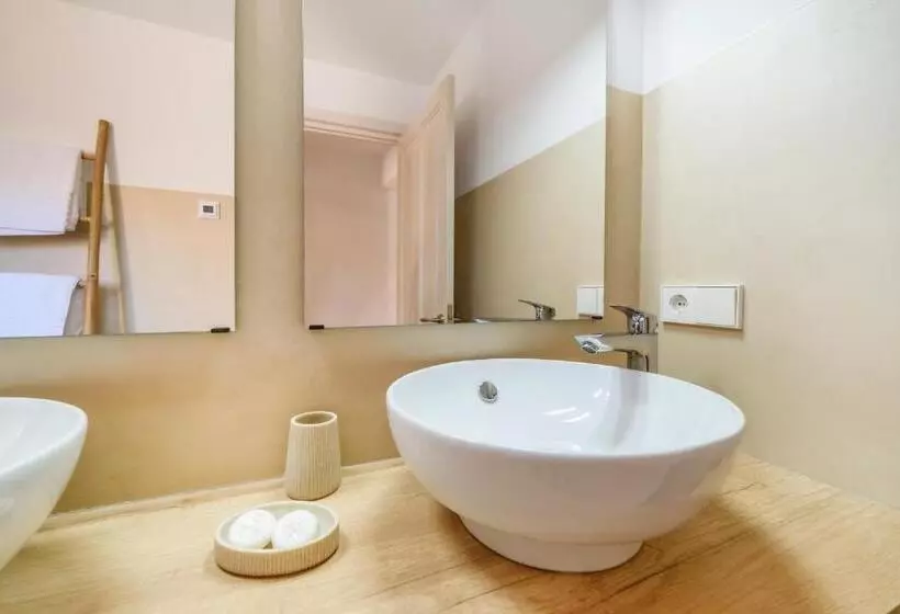 Hotel Menditzu Rooms