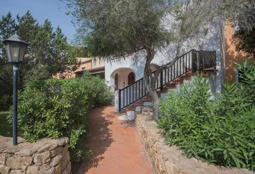 Il Giardino Degli Oleandri