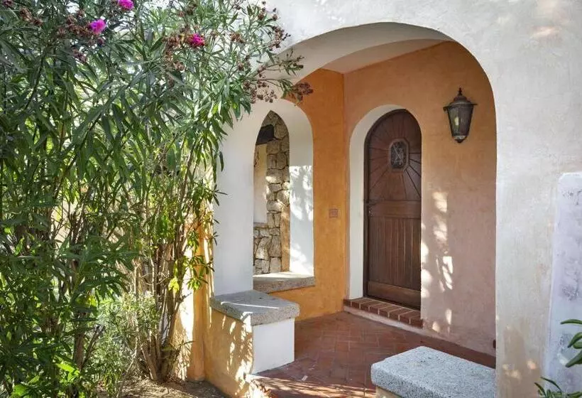 Il Giardino Degli Oleandri