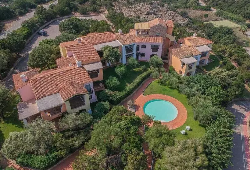 Il Giardino Degli Oleandri