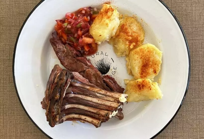 Retkeilymaja La Elvira Natural Lodge