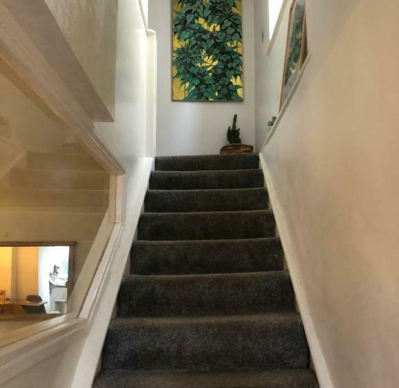 مبيت وإفطار The Cottage, Ashfield Place